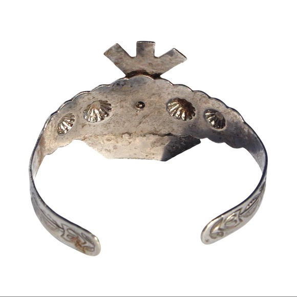 Vintage Southwestern Faux Turquoise Statement Cuff Bracelet Silver Tone Teepee - Picture 3 of 6